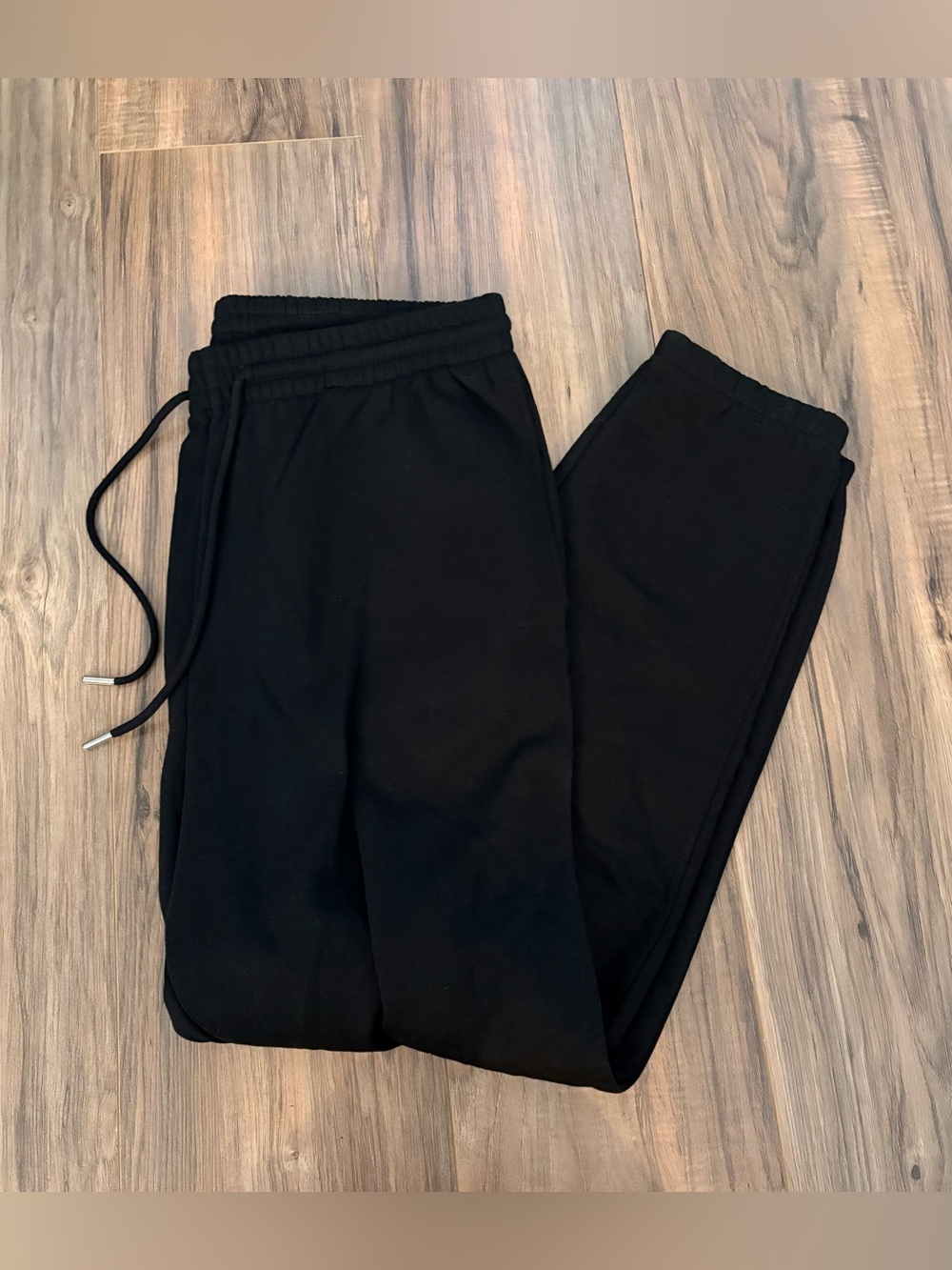 NWT H&M High-Waisted Black Sweatpants 
Size L